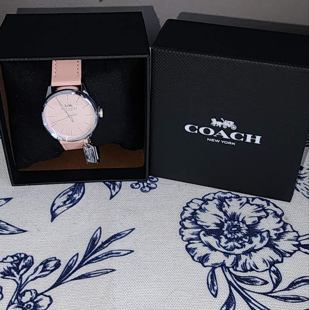 Coach Women's Pink Watch - Picture 1 of 5